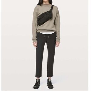 Lululemon On The Fly Pant *Woven 27" Black